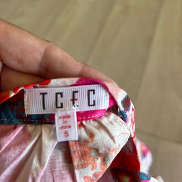 TCEC women’s floral top size s - Picture 5 of 6